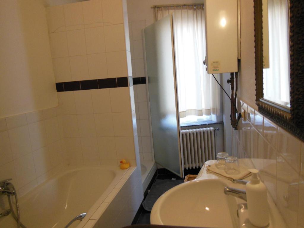 B&B Leonardo Bruges Room photo